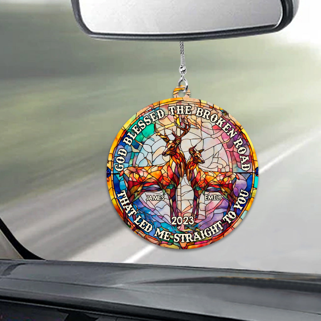 God Blessed The Broken Road - Personalized Hunting Car Ornament